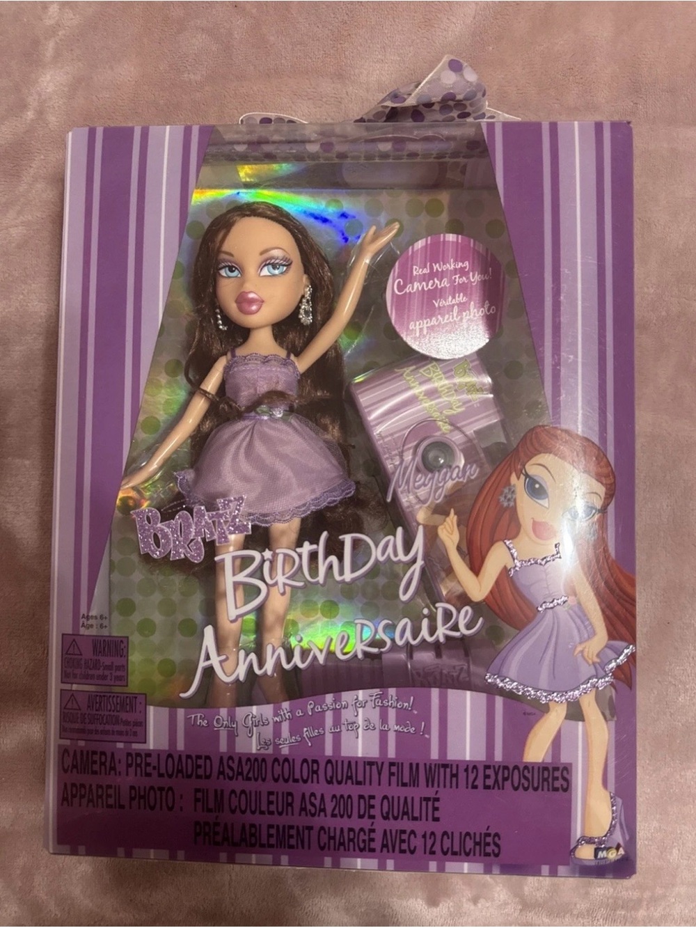 Bratz Birthday Anniversaire Lilac Party Doll with Camera